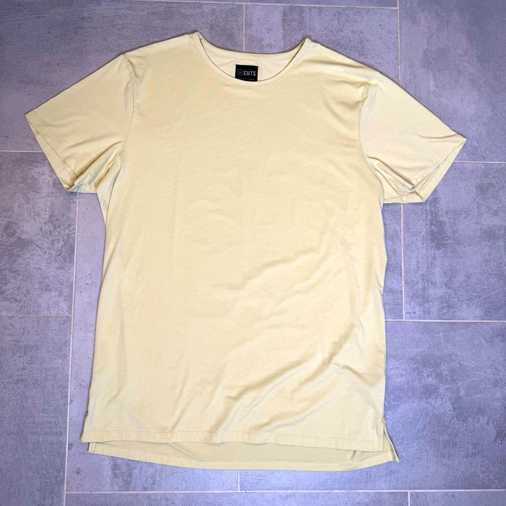 Cuts Clothing AO Split-Hem Tee Linen PYCA Pro XXL